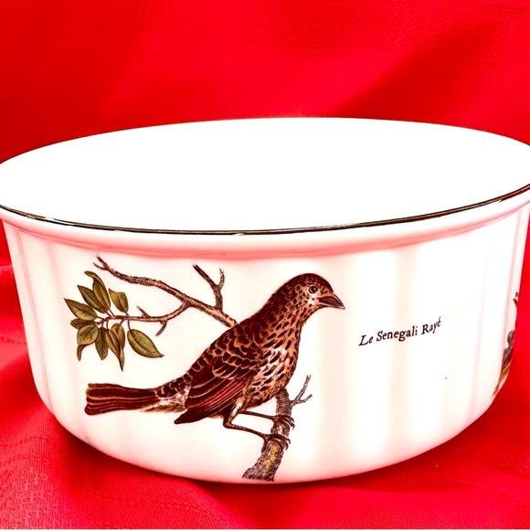 Villeroy & Boch White Bowl with Bird Motif - Picture 3 of 6